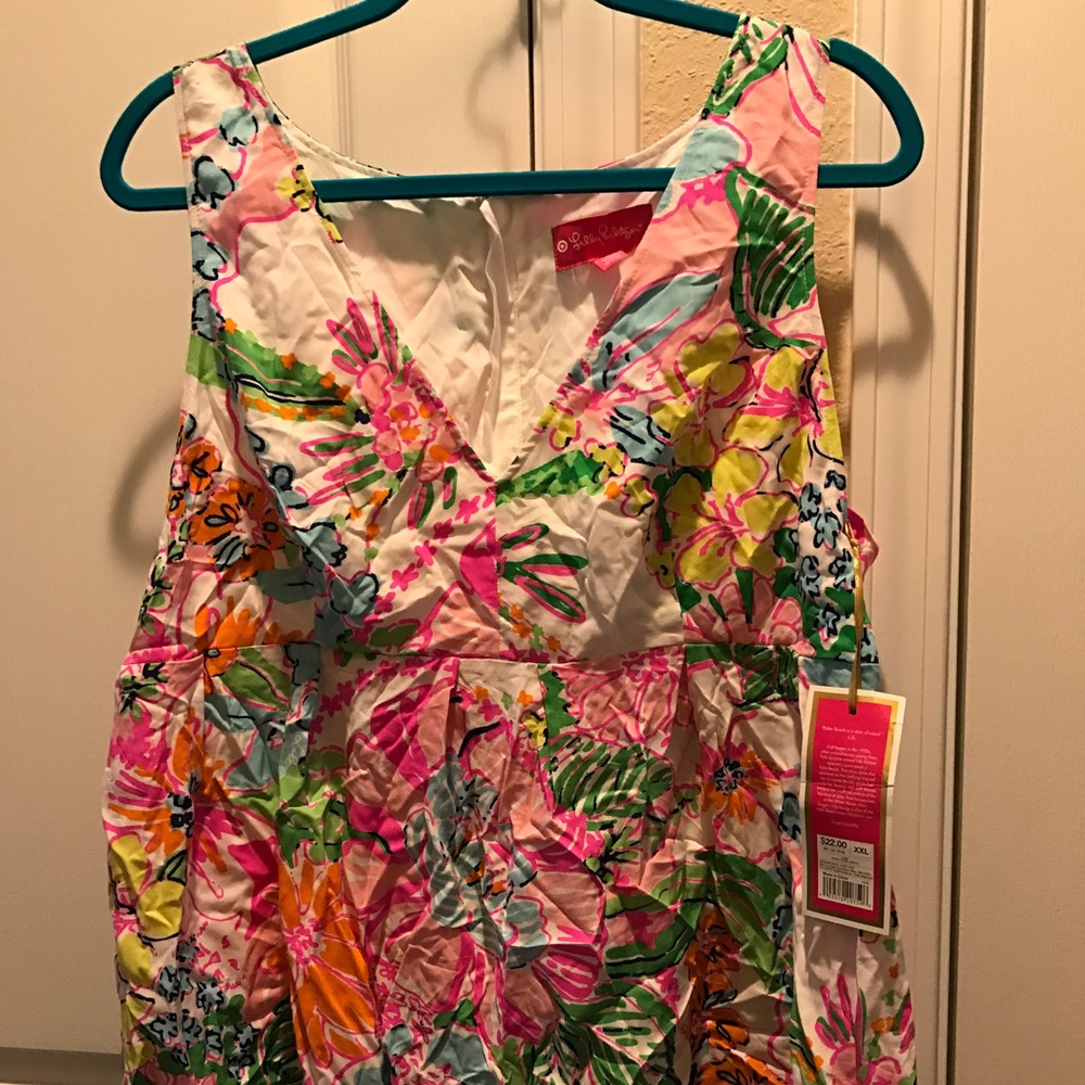 Lilly for Target XXL tank in Nosey Posey
